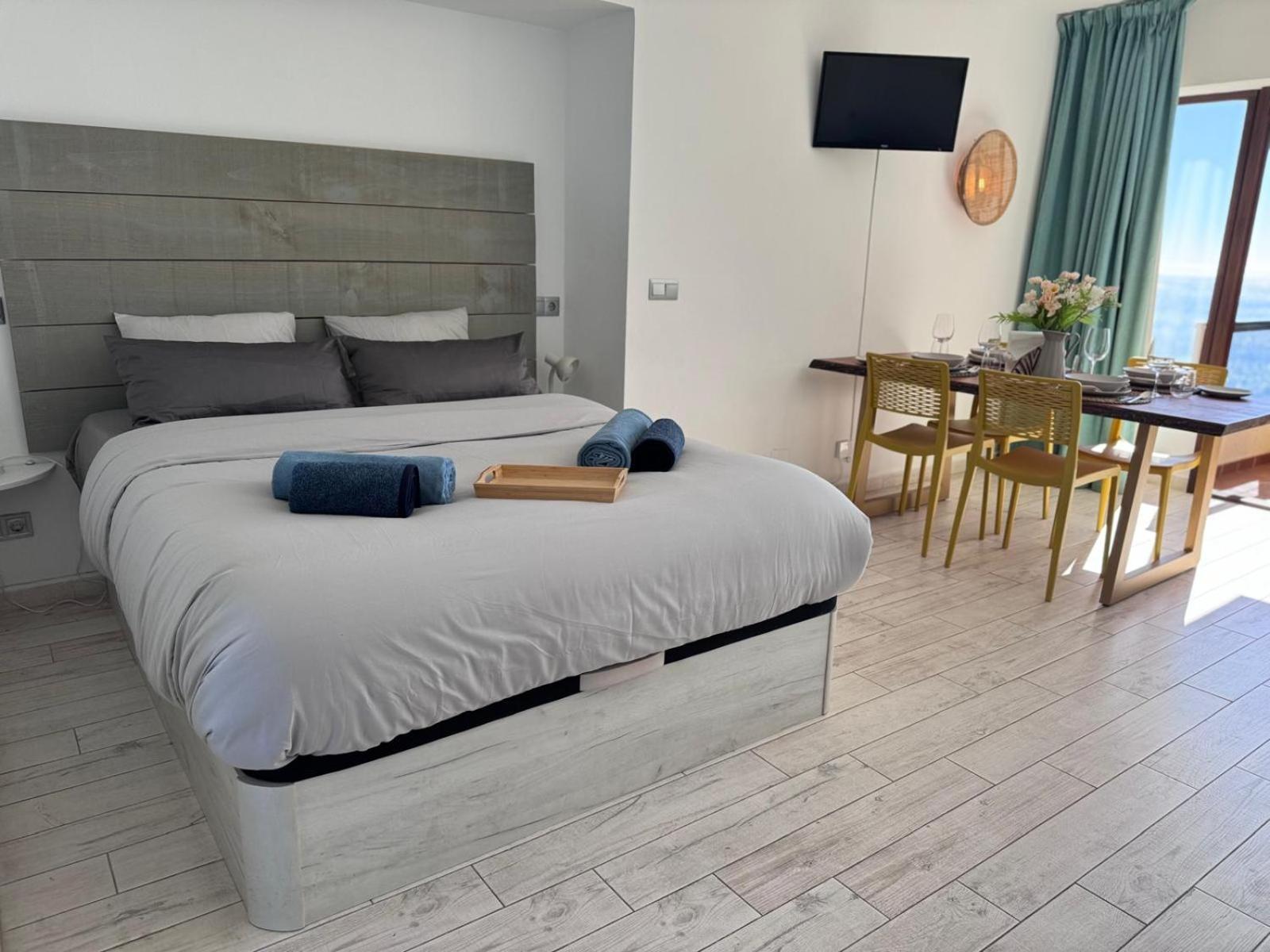 Aloha Playa Studio Sea Views Benalmádena Zewnętrze zdjęcie